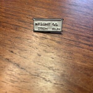 Silver Enamel Pin Pokemon fight screen pin